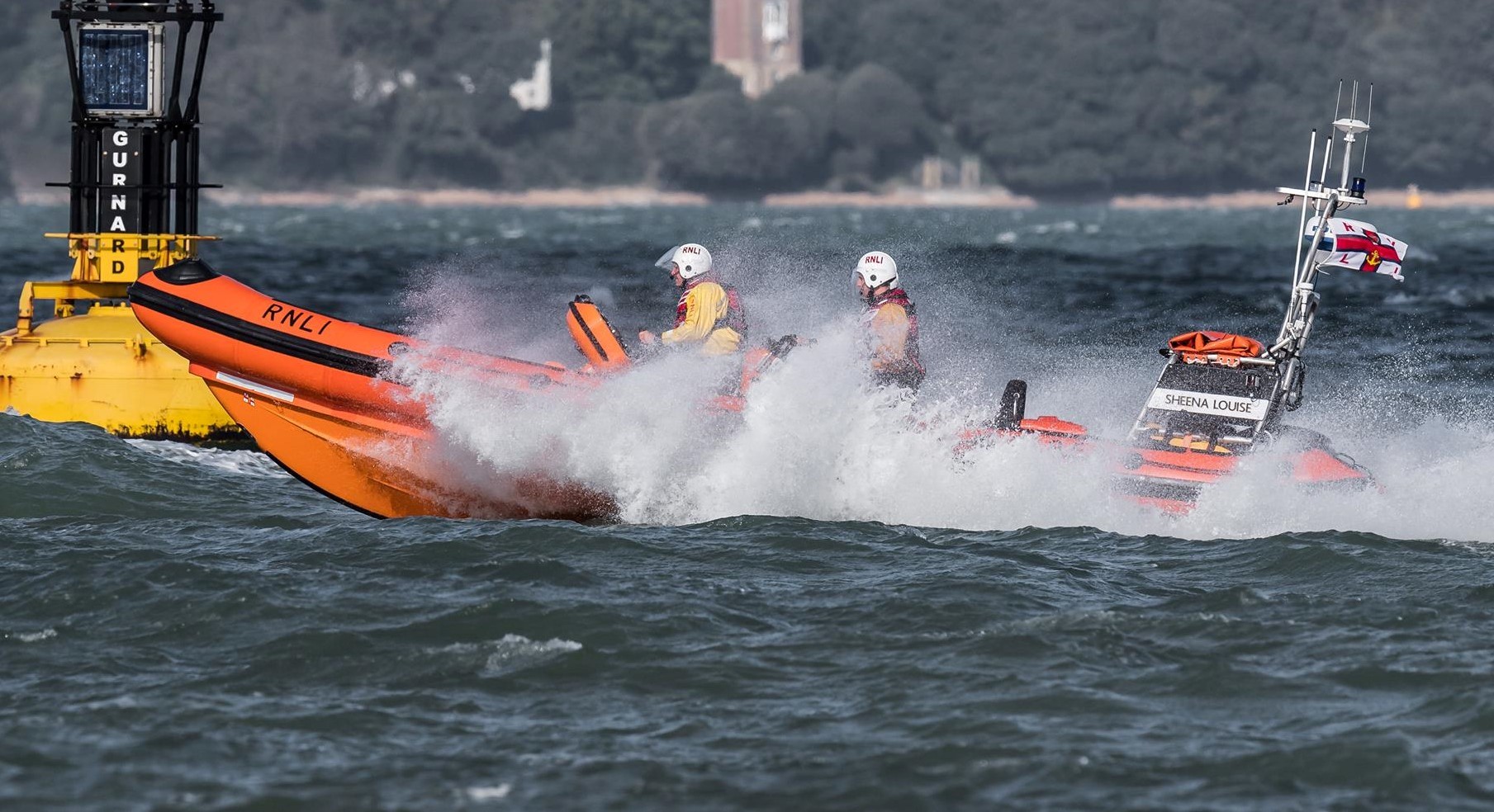 Cowes RNLI cuts anchor cut as yacht rescued off East Cowes | Isle of Wight County Press - Vimarsana News