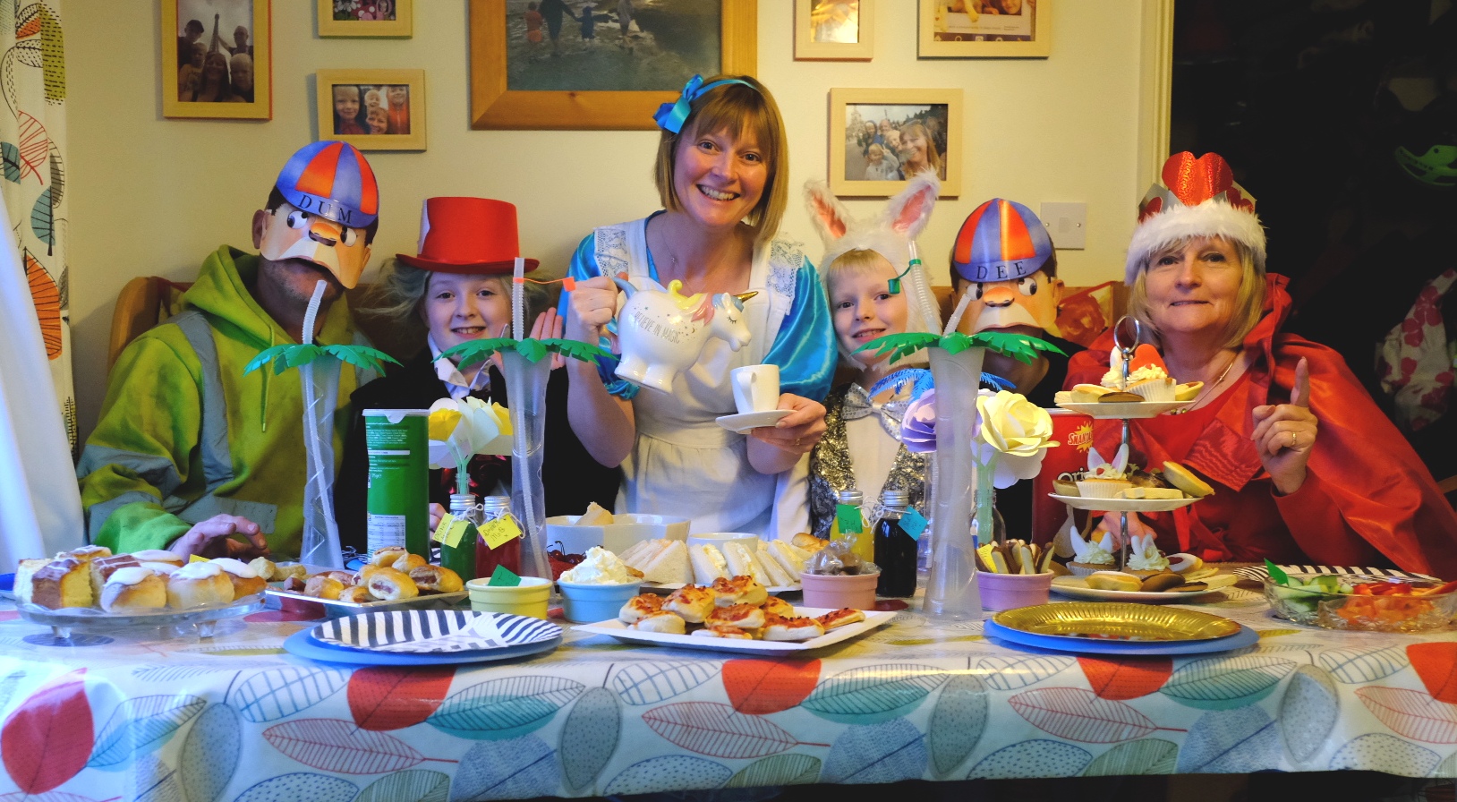 Isle of Wight County Press: Happy Un Birthday - a wonderful day in Wonderland!