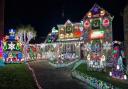 Tenth year of award-winning Goldcrest Close Christmas Lights PHOTOS and VIDEO