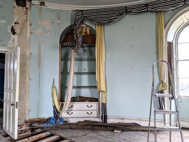 Isle of Wight County Press: A dilapidated tower room in Norris Castle, with some of the most modern decor.
