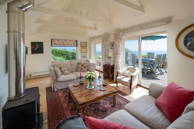 Isle of Wight County Press: One of the beautiful reception rooms. Photo: Steve Thearle.