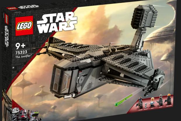 Isle of Wight County Press: LEGO® Star Wars™ The Justifier™. Credit: LEGO