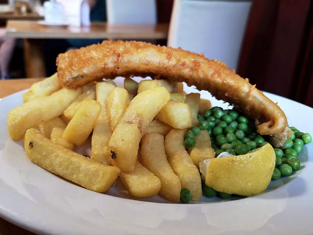 Isle of Wight County Press: The batter was crisp and there were plenty of chips too.