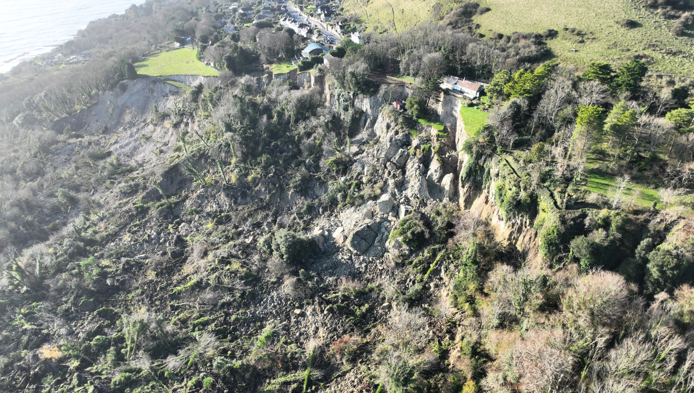 Bonchurch landslide latest from the Isle of Wight Council | Isle of Wight County Press - Vimarsana News