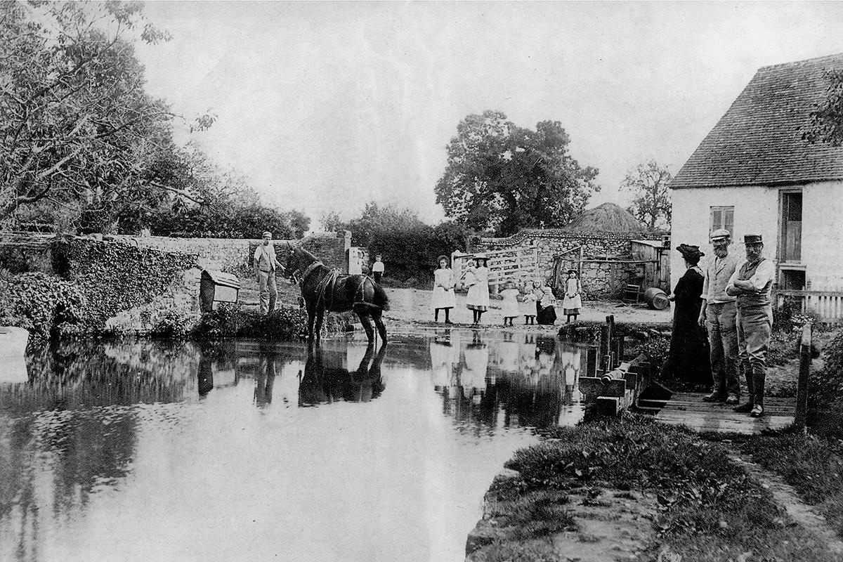 A look at Isle of Wight's Alverstone and its quirky quiet history - Vimarsana News