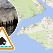 Entire Isle of Wight coast put on flood alert due to 'higher than normal' tide