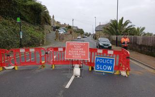 The current closure in force on Leeson Road, Ventnor.