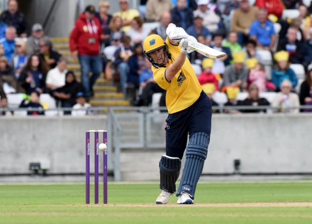 Isle of Wight County Press: Adam Hose in action for Warwickshire.